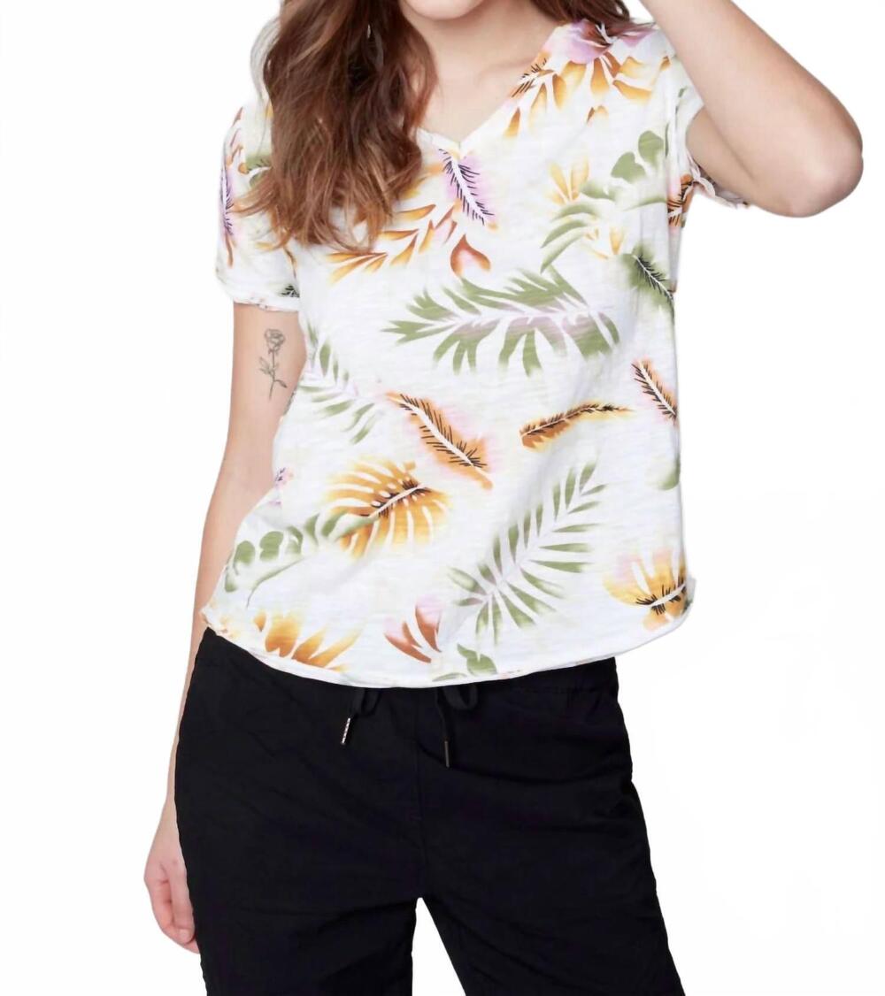 NEW CHARLIE B botanical v-neck tee in white multi